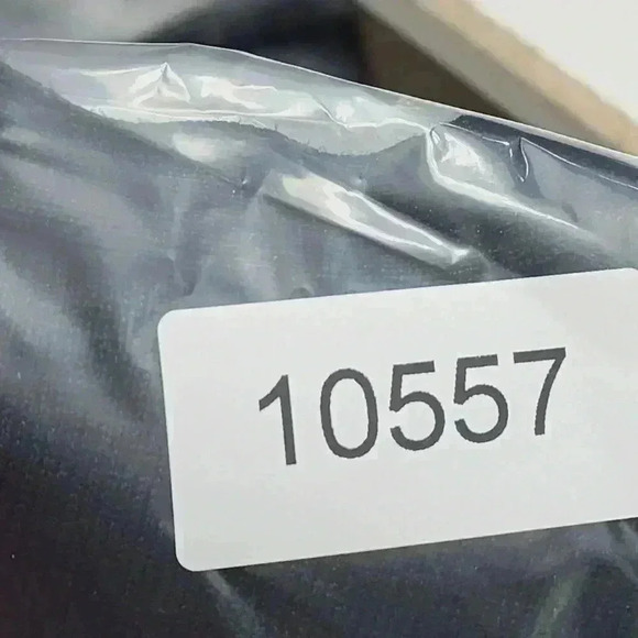 Roz & Ali Womens V-Neck Tunic Sweater 2X Black & Burgundy Striped Rayon Cut out - Picture 7 of 7